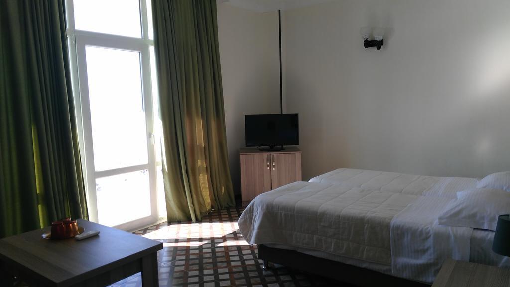 National Hotel Kobuleti Luaran gambar